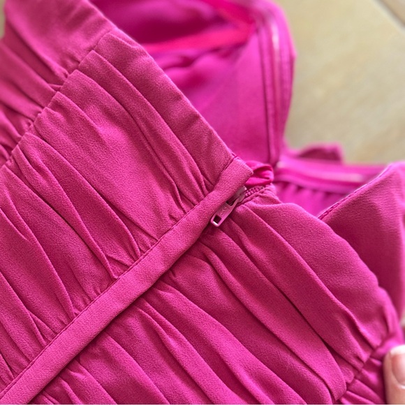 H&M Fuschia Strapless Ruched Ruffle Front Inverted Hem Party Dress, Size 2 - Picture 6 of 9